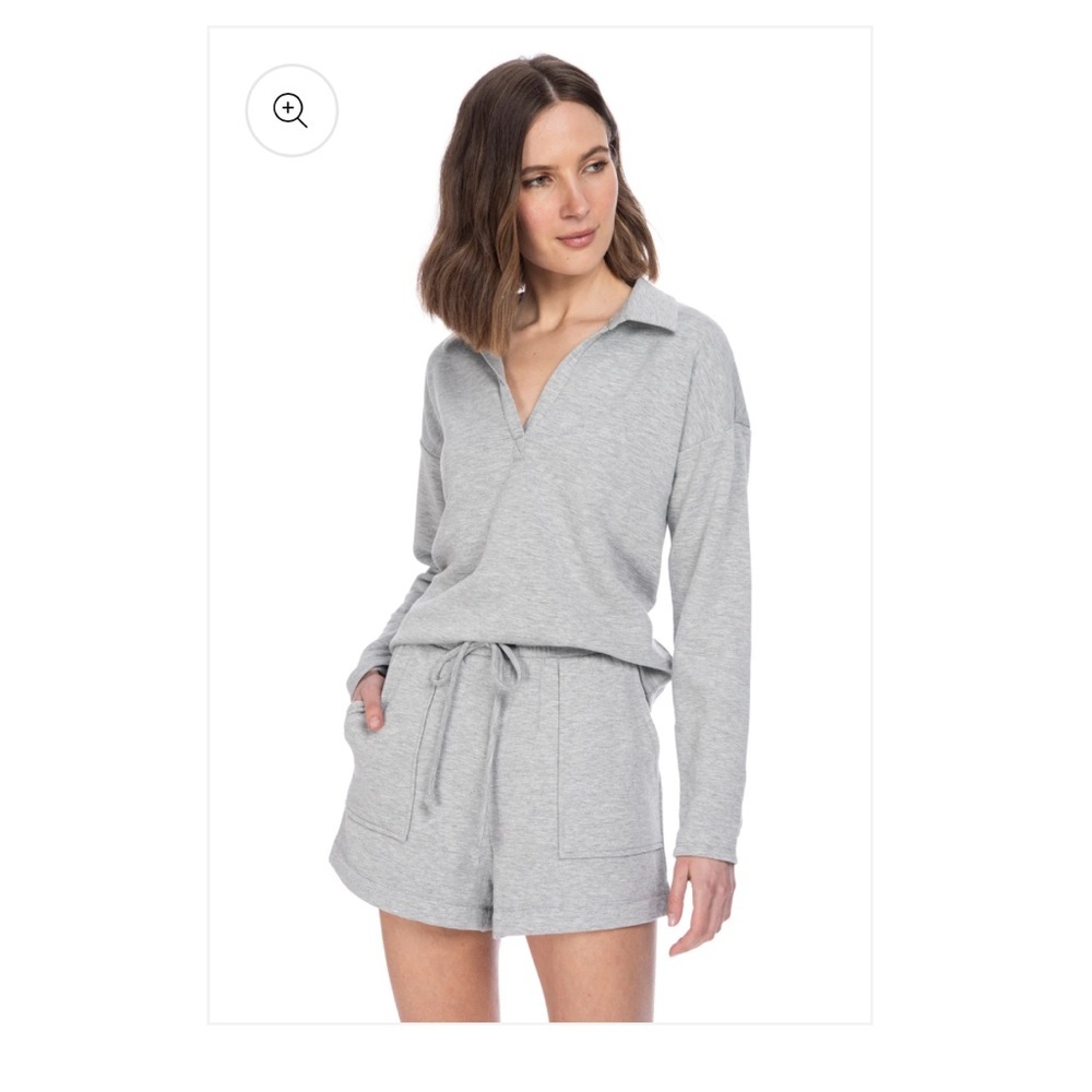 BOBEAU Heathered Gray Collared V-Neck Popover Sweatshirt Women’s Medium